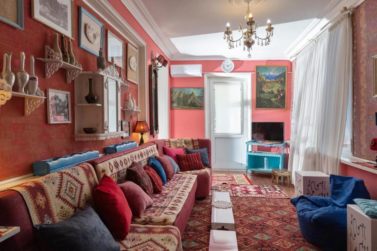 Elia Boutique Hostel & Apart-Hotel Tbilisi