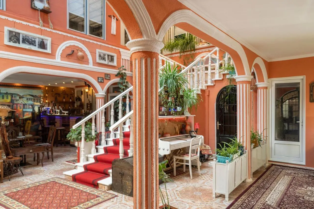 Elia Boutique Hostel & Apart-Hotel Tbilisi